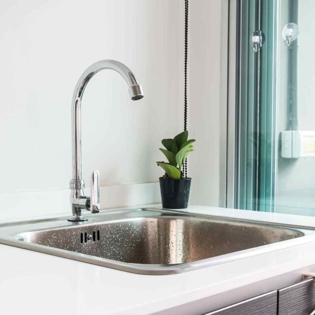 https://handyrocks.com/wp-content/uploads/2018/10/gallery_projects_19-640x640.jpg